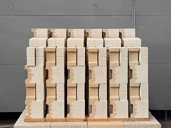 莫来石复合隔热砖.jpg